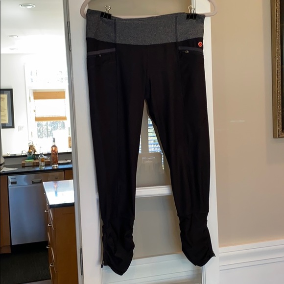 VOGO Athletica Pants & Jumpsuits Vogo Black Gray Legging With